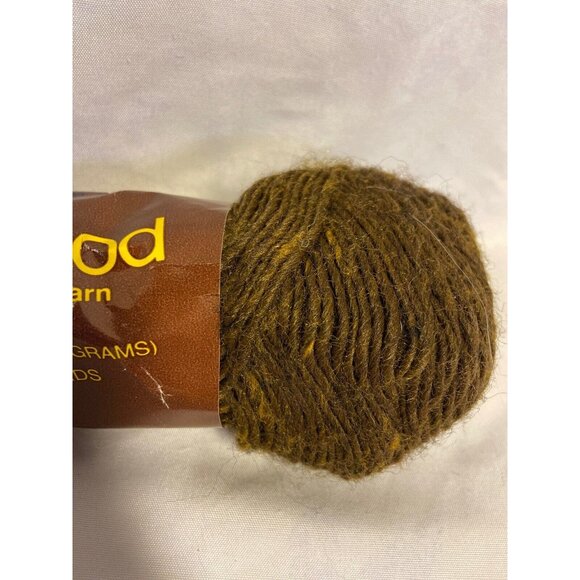 Bucilla Fruitwood Yarn Dark Brown W Gold Flecks 150 Yds - Picture 5 of 6